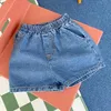 Shorts New baby summer denim shorts loose childrens casual shorts cute toddler girl shorts jeans boy jeans d240510