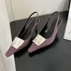 Satin Fine Fine Metal Fashion Designer Slingback Sandals Pompe a punta Donne Feel Mueller Scarpe Mueller