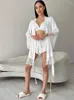 Домашняя одежда Hiloc Элегантная белая атласная пояс халат пижама 3 штуки устанавливает летняя сплошная сексуальная лифчика.