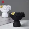 Dekorativa figurer Tillverkare grossistharts hantverk modern minimalistisk kreativ hemdekoration blomma arrangemang härlig tjej vas