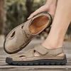 Trendy Designer Männer Sandalen mit atmungsaktiven Freizeitschuhen Leichte Nonslip Beach Flip Flops Man Platform Cave 240419