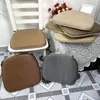 枕日本のタータミ夏のレイタン馬蹄形の椅子非滑り止めパッド洗える濃厚な床止めパディン