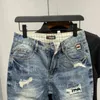 Ripped Straight Male Denim Shorts Grafik Multi -Farbverkauf Korean Fashion Mens Short Jeans Hosen Original Trend Luxus Cut 240511
