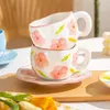 Tasse en céramique de cafés avec soucoupe set tasse de tasses de fleurs mignonnes conception créative large corps