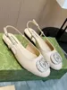 Célèbre marque cristal double g sandales chaussures femmes chaussures en cuir breveté bijoux fustigation dame confort de fête de fête de fête des appartements EU35-42 avec boîte # 09777