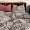 Sängkläder sätter Leopard Print Quilt Cover Set Sexig och söt bomullsdäcke kuddefashion Kort sängkläder mysig rumsdekoration