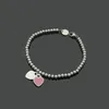 Silver Color Women Designer Bangles Double Heart Pendant En acier inoxydable en acier inoxydable Baule de perle Bracelet 246C