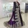 Robes de soirée marocaine Caftan avec appliques en dentelle élégante Dubaï Abaya Arabe Purple Robes de soirée Vintage Occasion spéciale Robe 253h