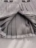 Lässige Kleider "Französische Eleganz" 2024 Frühlingsstil Eleganz V-Ausschnitt Tausend Vogelraster Langarmiges kurzes Frauen-Faltenkleid für Frauen