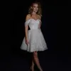 Mini abiti di laurea bianchi per donne che scintillano tulle a-line Vestidos de nolia Princesa Sweetheart Off spalla sposa festa di ritorno a casa