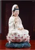 Figurki dekoracyjne Top wysokiej jakości porcelanowy porcelanowy Buddha Statua Statua Azja Ochrona domu Sanktuarium Guan Yin pu sa avalokitesvara