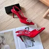 Berömda sandaler pumpar Cagole 60- 80 mm Italien mode kvinnors spetsiga tår silver knapp rött patent läder fotled designer aftonklänning sandal höga klackar eu 34-42