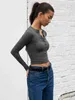 T-shirt féminin Sexy Tees 2024 Nouvelle sous-couche à manches longues pour femmes Top Y2K vêtu de chemises en tricot slim