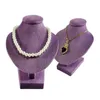 Caschetti per gioielli Display di manichini Stand Fashion Color Solid Miniature Necklace Organizzatore PU Modello Modello Ciondolo