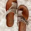 Slipper Femme Zapatos Retro Frauen Sommer Außenkleidung Klassiker large43 flache Nieten Sandalen Flip Flops Freizeitsandale