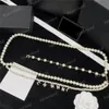 Mulher Belts Chain Belts de alta qualidade Acessórios de vestido Ladies Pearl Band Luxurys Designers Chains Belt Letter Pingents Ceintur 280b