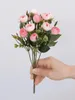 Fiori decorativi bouquet a 6 punti Simulazione di tè bocciolo di tè fiore mini seta di seta rosa decorazione di nozze