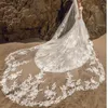 Brudslöjor bröllopslöja med kam 1 nivå mjuk tyllkammad spets blommig elegant vit elfenben champagne anpassad 300 cm 205q