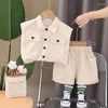 Kleidungsstücke Sommerbabykleidung 2024 Kleinkind -Boutique Outfits für Kinder Feste Farbhemden Hemden Tops und Shorts zweiteilige Set
