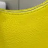 12A Luxus fluoreszierende gelbe Mini-Unterarmtasche reine handgefertigte exklusive kundenspezifische Kalbskalfkelchen handgenähte Pendlertasche Frauen Crossbody Tasche Einfacher Freizeitbag