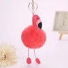 Favor de la fiesta Lindas mujeres esponjosas Pompom Pink Flamingo Keychain en las bolsas Fur Ball Pompon Anime Cadena de llaves Bolguía Bargua Llaveros Regalos