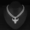 Mode Animal Bull Head Pendant Hip Hop Street Rap Style Full Diamond 15mm Watch Buckle Jewelry Cuban Chain Designers Create Holiday Presenttillbehör