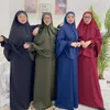 Vêtements ethniques High Quty Middle East Dubaï Turquie Couleur solide élégante Deux pièces Robes de femmes musulmanes T240510