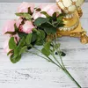 Fleurs décoratives 10 têtes de mariage rose artificielle tenant un vrai bouquet de faux fleurs pour la décoration de jardin à la maison
