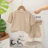 Set di abbigliamento per bambini estate 2024 waffle corean waffle lettera o-scorsa maglietta a maniche corte top e pantaloncini boutique per bambini