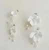 Orecchini di fiori in ceramica bianca Set di gioielli da sposa set di perle d'acqua dolce Flowers Floring Fashion Fashion Fashion Dropping Long Drop1842186