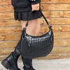 2024 Новая подлинная кожаная тканая сумка, большая сумка, уникальный дизайн, подлинная кожаная сумка подмышки, сумочка для женщин и мужчин 240511