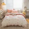 Yanyangtian en dentelle litière 4 pièces Ensemble de lit Fiche de lit de couette couvercle de couverture d'oreiller pour la famille pour les enfants de chambre à coucher 4pcs 240430