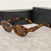 Mode solglasögon för kvinnor herr designer strand solglasögon katt öga utomhus occhiali da sole
