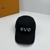 Luxo de alta qualidade / Monograma Baseball Cap Designer Llv Letter Bordery Chap