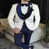 Best White And Navy Wedding Tuxedos Suit Velvet Vest Three Pieces Groom Suits 2024 Formal Dinner Party Bussiness Peak Lapel Men Blazers Suit Bespoke Satin Ceremony