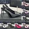 Luxur Designer High Heels Sandaler för kvinnors damklänningskor Summer Sandles Stiletto Heel Pekade tår Slides Shoe 422 840