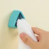 Armazenamento de cozinha 1/4pcs Auto adesivo Toalha Towel Pluger de parede Montado com parede gancho de gancho Rack de prato à prova d'água Organizador de clipe