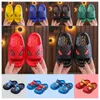 2024 Top Designer Anti Slip Soft Soled Pantoffeln für Haushaltsjungen Sandalen für Kinder im Innenraum Sommer Eltern-Kind-Sandalen