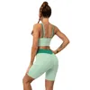 Set attivi set sport set pantaloncini fitness reggiseno palestra per donne 2024 abiti da yoga da donna da 2 pezzi