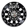 Figurine decorative Clock Wall Pendente in pendente Ornamento sospeso Game Darts Darts Game