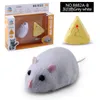 Jouet de chat de souris électrique RC à distance infrarouge modèle de souris mobile faux roman de souris interactive jouet d'horreur Trick Pet Toy 240424