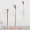 3pcs Metal Candlestick Long Candleds Tableds de Natal Ornamentos de casamento decoração de ouro Conjunto de ouro Decoração 240429