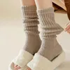 Chaussettes de femmes Bottes de neige JK Style Japonais Mid-Calf Striped Women's with High Elasticity Anti-Slip Feats Soft