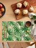 Bordmattor 4/6 datorer Summer Tropical Palm Leaves Placemat Kitchen Home Decoration Dining Coffee Mat