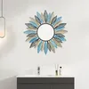 Dekorativa figurer Creative Iron Art Circular Half Body Mirror Wash Basin Wall Hanging El Light Luxury Entrance Decoration