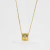 Colar de grife Vanca Luxury Gold Chain Four Clover calaridoscópio Colar de colar elegante Acessórios de luxo famosos pendentes famosos