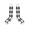Mulheres meias na Internet Celebrity Rhombus para outono inverno japonês japonês fofo bezerro meias retrô inseadas