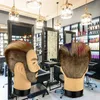 マネキンヘッド同時男性ヘッド100％本物の人間の髪の美容師ビューティートレーニングドールヘアスタイリングQ240510の練習に使用される