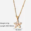 Chaînes Luxury Chain simple 18 km en acier inoxydable en or 18 mm Blanc Zircon Collier pendentif à fleurs de pétale pour femmes