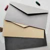 Principal de presente 50pcs envelope suprimentos para pequenas empresas 200g papel kraft 22x11cm post cartão -presente